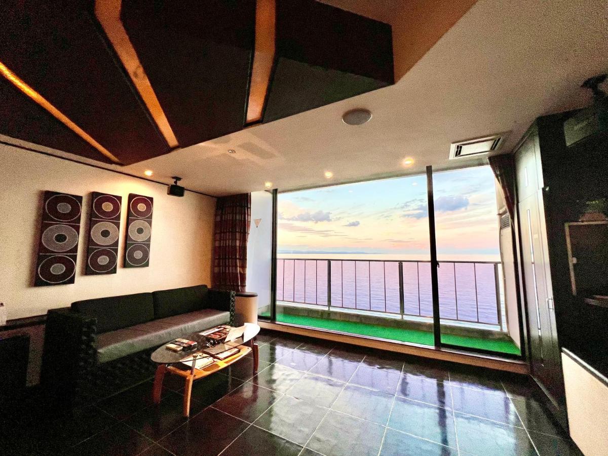 Sky Bali Style Beppu, Resort Love Hotel Esterno foto